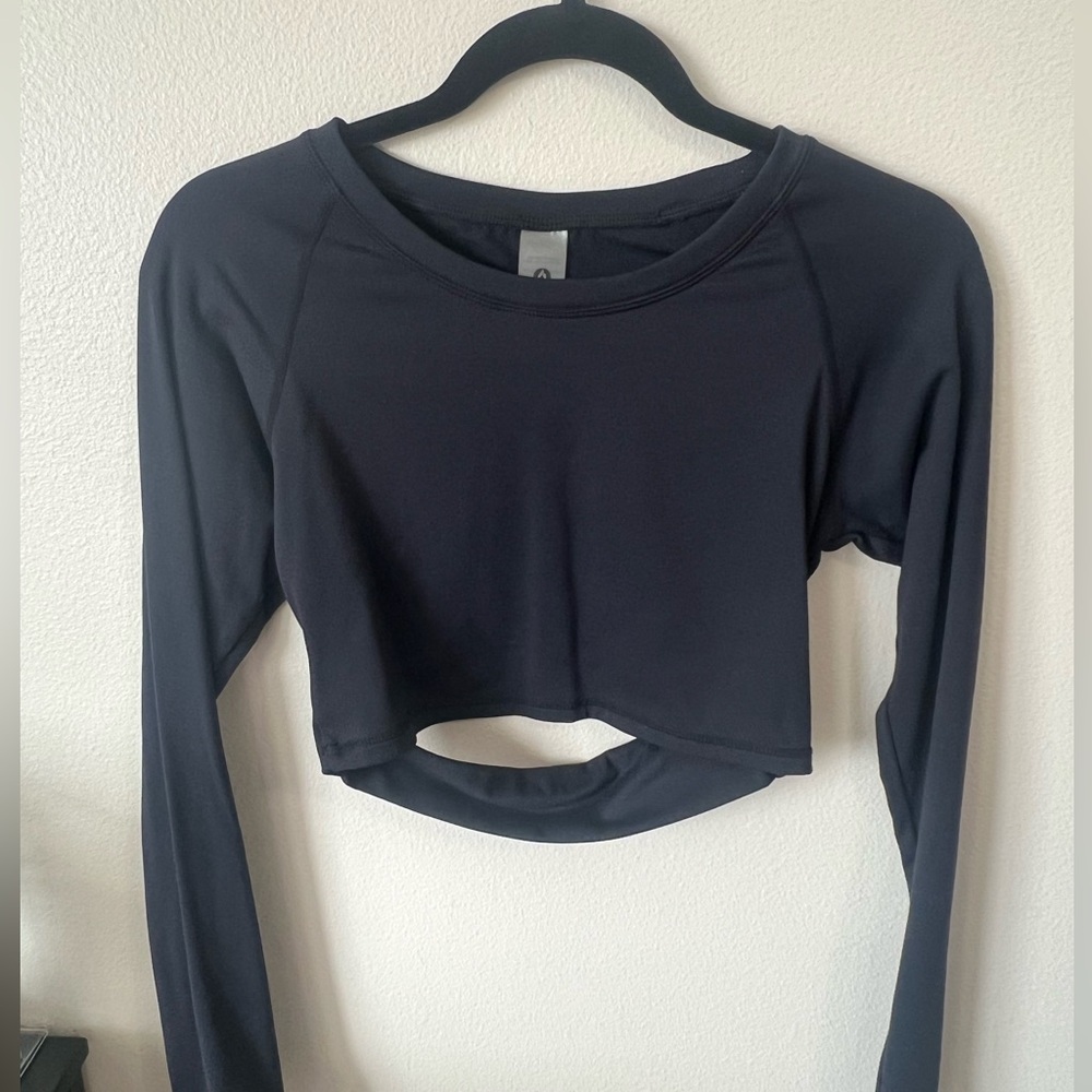 Mono B athletic top